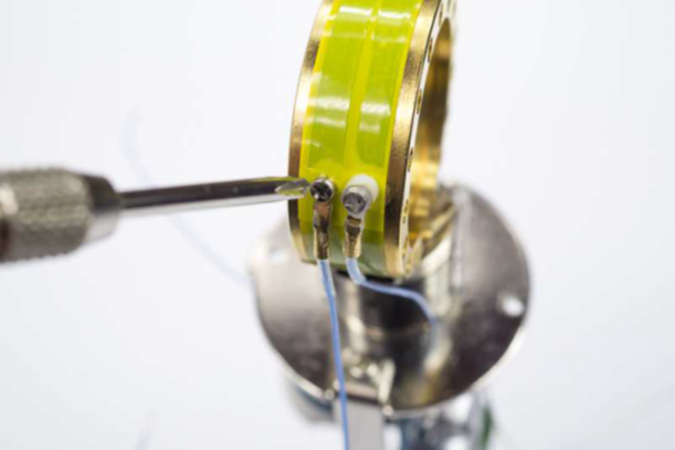 Front blue wire connected to BP turret.